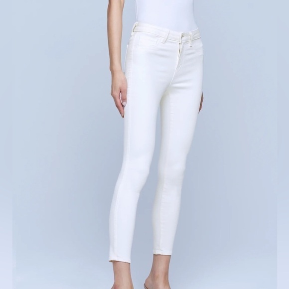 L‘AGENCE L‘AGENCE L‘AGENCE - Margot Jean - Picture 4 of 5